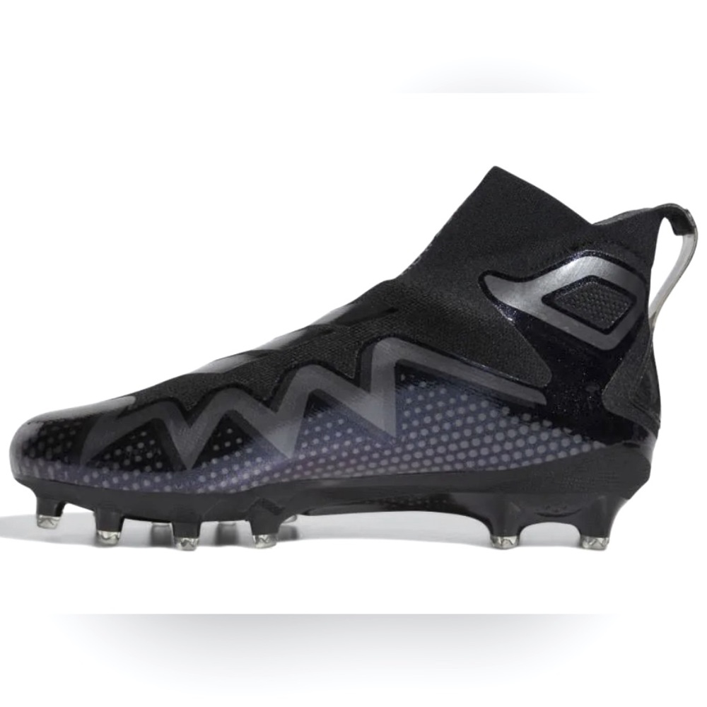 These are great Cleats. They were just to small for my son. They are brand new.
